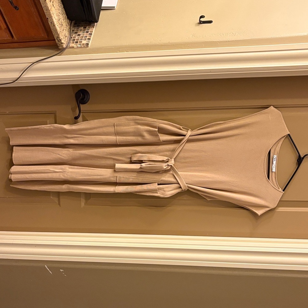 Zara Beige Belted Dress